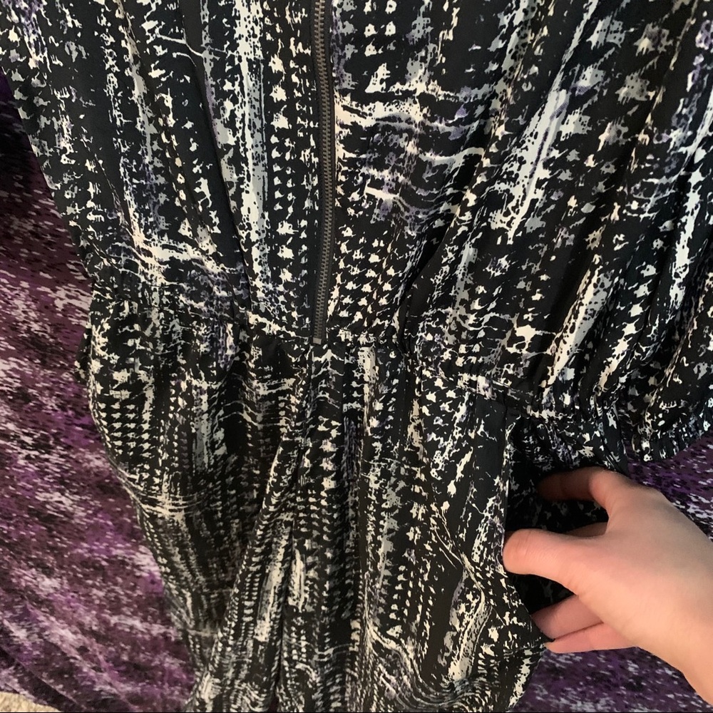 Jumpsuit - Picture 4 of 4